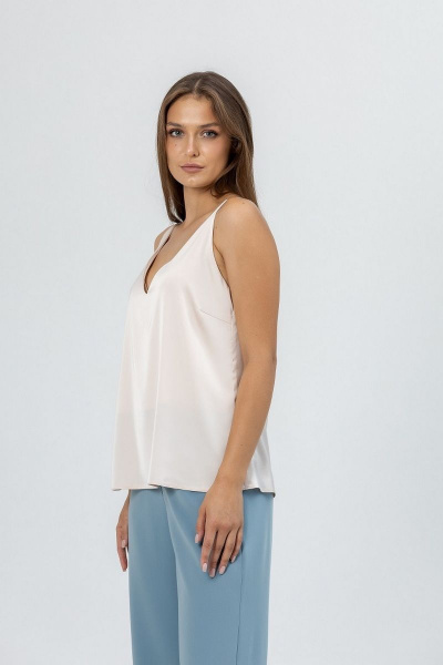 Базовый шелковый топ с глубоким вырезом Atelero 1080Ш бежевый - фото 5