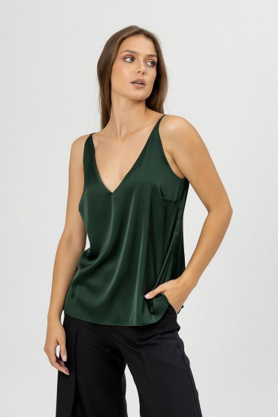 Зеленый шелковый топ с глубоким вырезом Atelero 1080Ш изумруд - фото 1