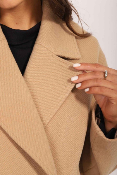 Пальто Mislana С855/1 бежевый - фото 4