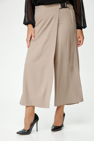 Кюлоты из текстиля с запахом и резинкой сзади Michel chic 827 бежевый - фото 3