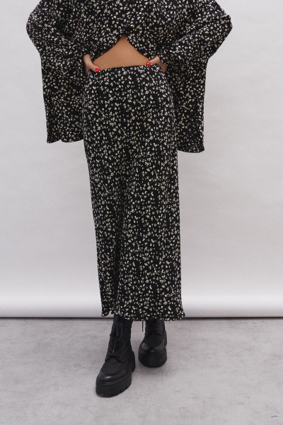 Черная юбка с контрастным принтом и подкладкой ANNETE A463 - фото 6
