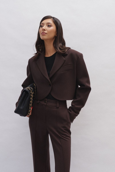 Укороченный жакет из костюмной ткани шоколадного цвета ANNETE A5210 - фото 2