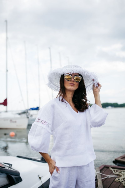 блузка льняная свободная с кружевом и В-образным вырезом L. LABKOVA 2701/23-14а белый - фото 2