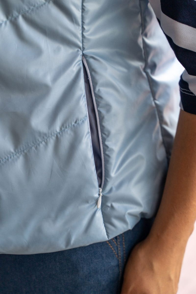 Жилет демисезонный с застёжкой на тесьму-молнию Andina 1013 голубой - фото 8