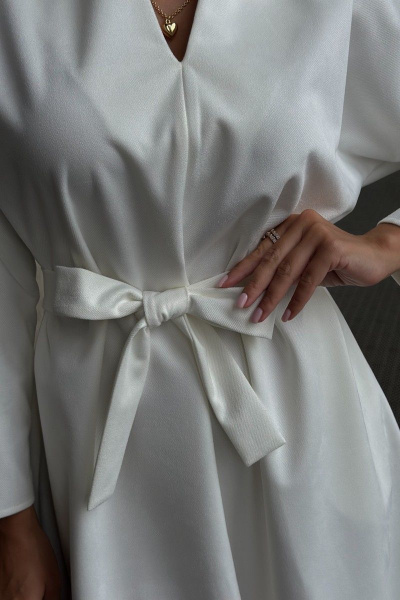 Платье оверсайз в стиле casual с V-образным вырезом Ice VERONIKA ПЛ-18 молочный - фото 7