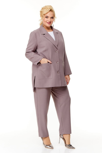 Бежевый костюм женский из ткани с жакетом и брюками для офиса OVERYOU М124 какао - фото 5