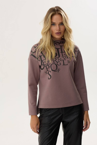 Джемпер из трикотажа с дизайнерской печатью, удлиненной спинкой и разрезами Lyushe 3554 - фото 1