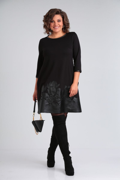 Демисезонное платье трапециевидного силуэта с вышивкой и карманами Michel chic 2140 черный - фото 2
