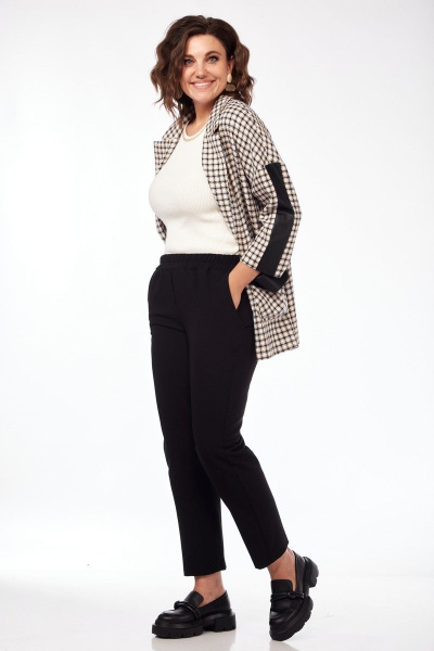 Жакет бежевого цвета с воротником-пиджачным и накладными карманами Matini 4.1481/1 бежевый - фото 5