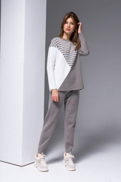 Джемпер с длинным рукавом и вырезом-кругом из трикотажа Barbara Geratti С4309BG т.беж/белый - фото 2