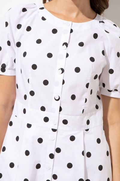 Летнее приталенное платье с карманами и складками Femme & Devur 80194 1.32F(170) - фото 4