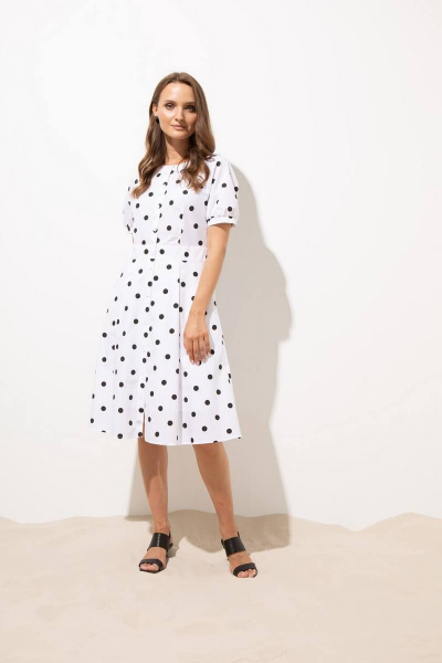 Летнее приталенное платье с карманами и складками Femme & Devur 80194 1.32F(170) - фото 2