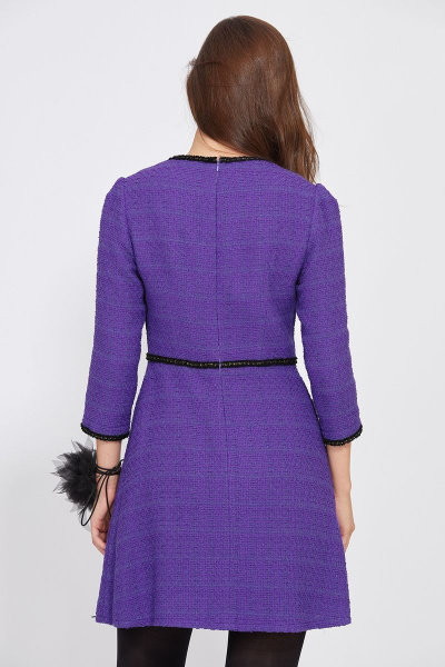 Платье из твида с отрезной линией и декоративными клапанами EOLA 2494 фиолет - фото 6