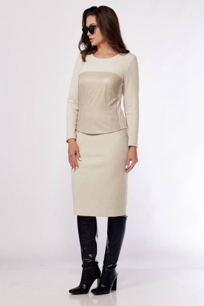 Двухпредметный комплект юбка и джемпер с эко-кожей Karina deLux M-1162 молочный - фото 4