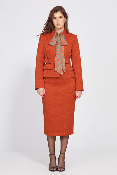 Костюм из твида: жакет и юбка, с ремнем, демисезонный стиль EOLA 2501 оранжевый - фото 1