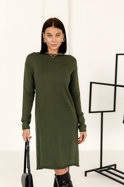 Длинное плательное из вязаного трикотажа с длинными рукавами Romgil РВ0002-ШЕ5 оливковый - фото 1