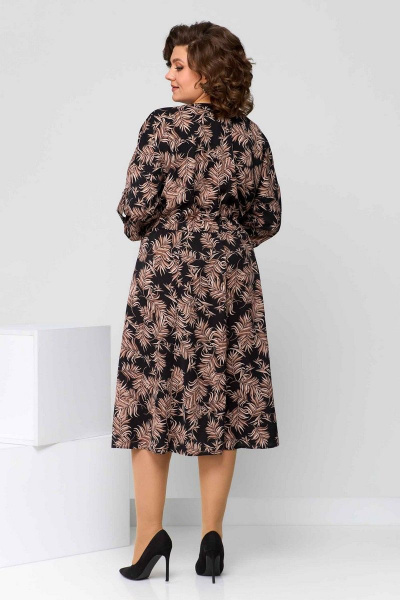 Платье из вискозы с фигурной горловиной и поясом Асолия 2636-1 - фото 4