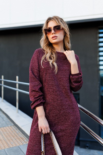 Красное трикотажное платье с рукавами на сборке AMORI 9787 вино - фото 2