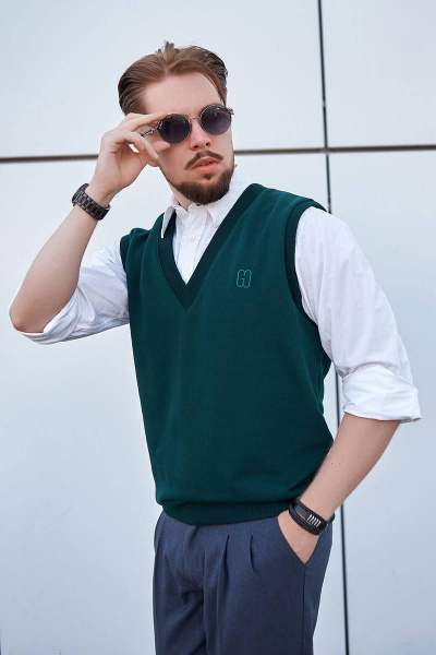 Классический жилет из трикотажа с вышивкой логотипа GO M4001/25-02.176-182 - фото 1