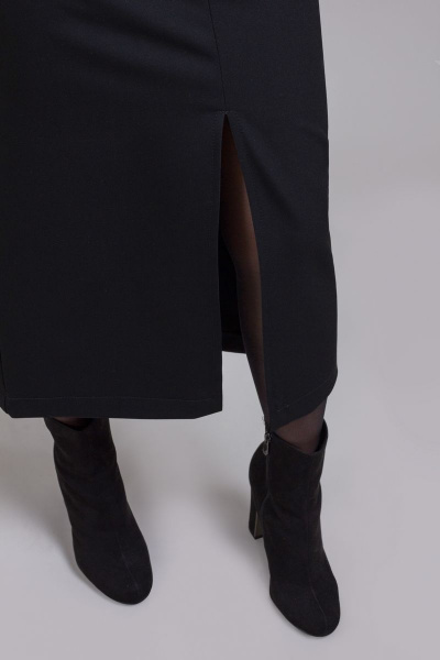 Черная макси юбка из стрейча с накладными карманами и разрезом Mirolia 1209 чёрный - фото 6