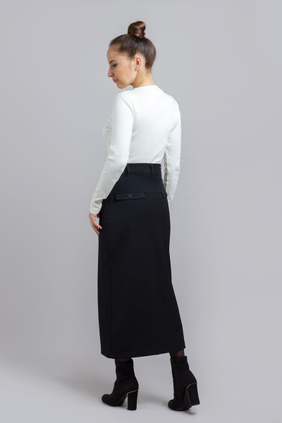 Черная макси юбка из стрейча с накладными карманами и разрезом Mirolia 1209 чёрный - фото 4