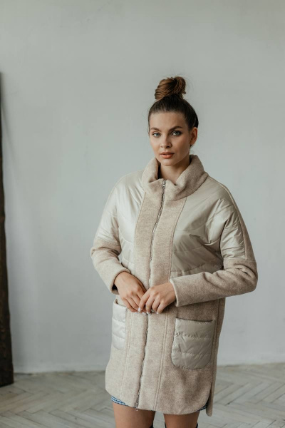 Пальто комбинированное демисезонное бежевое на замке со стильными деталями Стильная леди М-671 бежевый - фото 3