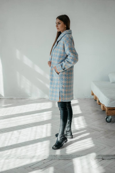 Пальто Стильная леди М-665 голубой - фото 4