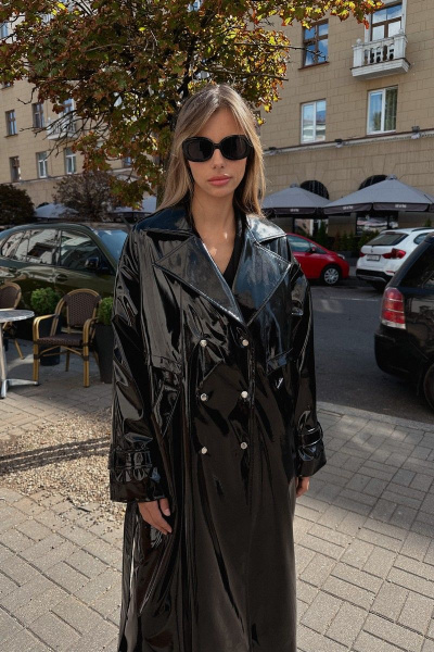 Черный лаковый тренч со свободным кроем и кнопками Skipper Design 115.Lak черный - фото 2