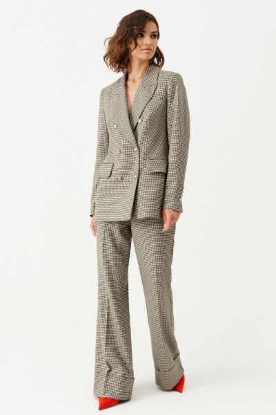 Деловой костюм с полуприталенным жакетом и расклешёнными брюками Панда 155320w черно-бежевый - фото 1