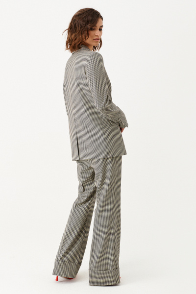 Деловой костюм с полуприталенным жакетом и расклешёнными брюками Панда 155320w черно-бежевый - фото 5