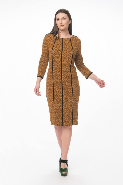 Платье из трикотажа с кантами из замши и шлицей по спинке Stilville 1840 горчица - фото 1