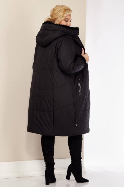 Зимнее пальто из болоньевой ткани с меховой опушкой и утеплением Shetti 2091 черный - фото 8