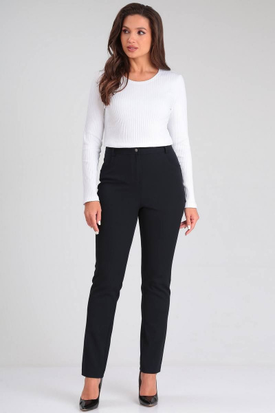 Деловые брюки зауженные из габардина с карманами и резинкой LeNata 10459 темно-синий - фото 1