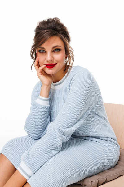 Платье на каждый день прямого силуэта из трикотажа до колена Romanovich Style 1-2569 голубой - фото 9