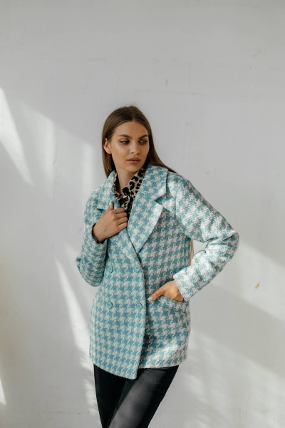 Бирюзовое двубортное полупальто с карманами Стильная леди М-666 бирюза - фото 4