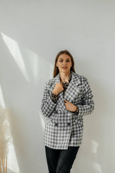 Полупальто двубортное серое демисезонное с карманами и классикой Стильная леди М-666 графит - фото 4