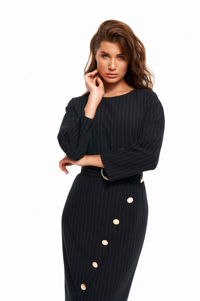 Деловое демисезонное платье с имитацией запаха KaVaRi 1068 черная_полоска - фото 5