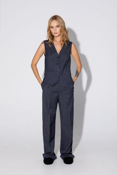 Жилет полуприлегающий из текстильной ткани PiRS 4793 серо-синяя клетка - фото 2