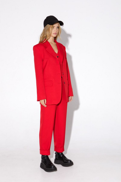 Деловой костюм-двойка из текстиля с резинкой по поясу PiRS 4800 красный - фото 6