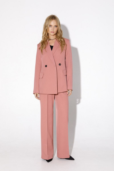 Деловой трикотажный комплект из жакета, майки и брюк PiRS 4818 розовый - фото 5