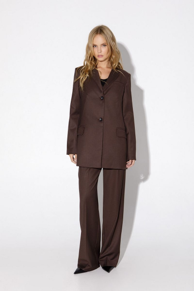 Брюки и жакет в деловом стиле с высокими шлицами PiRS 4822 шоколадный - фото 1