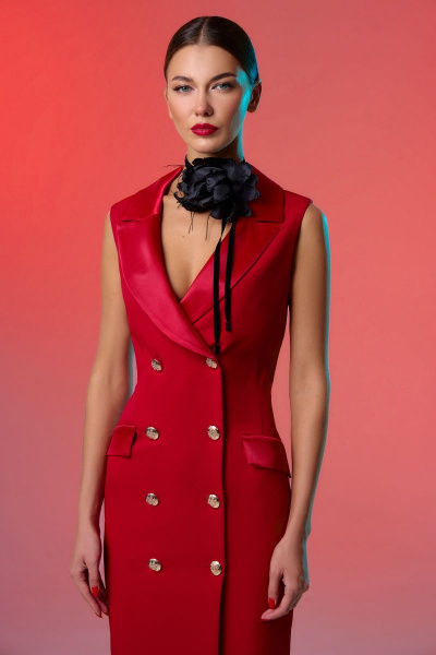 Платье из костюмной ткани с лацканами и двойной застежкой DILIA 0790 красный - фото 4