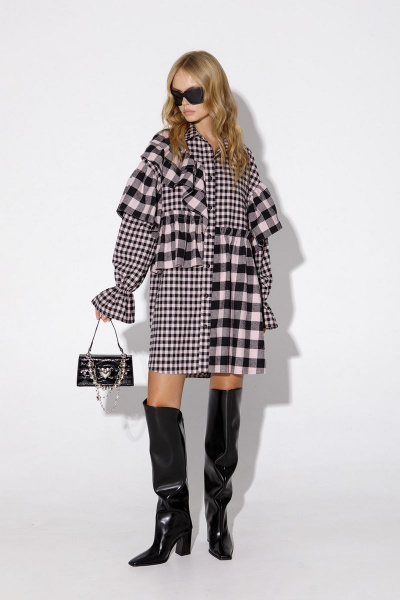 Платье рубашка клетка асимметричное с рукавами и воротником PiRS 4873 розовый - фото 1