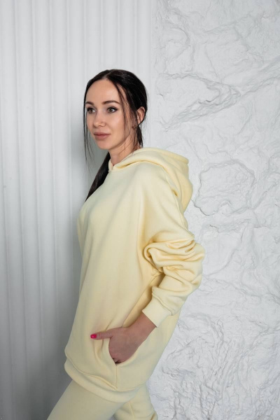 Женский спортивный костюм в ярком цвете из трикотажа Legend Style K-014 экрю - фото 5