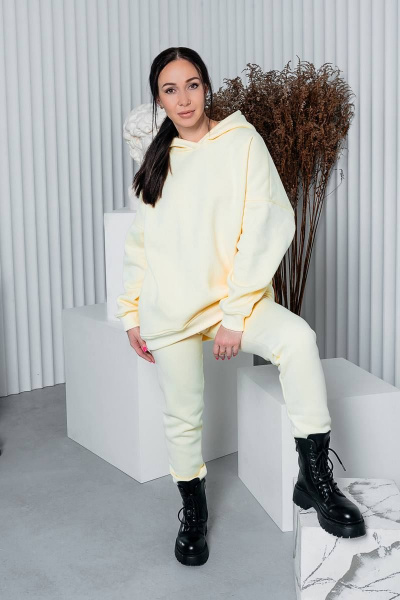 Женский спортивный костюм в ярком цвете из трикотажа Legend Style K-014 экрю - фото 3