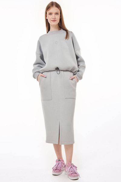 Серый костюм из трикотажа с юбкой и укороченным свитшотом GO F7056/29-01.164-170 - фото 1