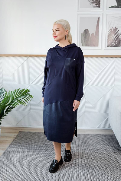 Демисезонное узкое платье с капюшоном и асимметрией ASV 2487 темно-синий - фото 1
