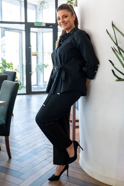 Блуза женская полурилегающего силуэта с застежкой на пуговицы Andina 116 - фото 9