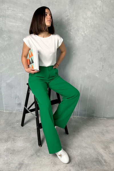 Классические женские брюки из поливискозной ткани с высокой посадкой Панда 13260z зеленый - фото 4