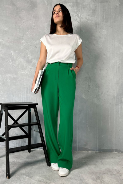 Классические женские брюки из поливискозной ткани с высокой посадкой Панда 13260z зеленый - фото 2